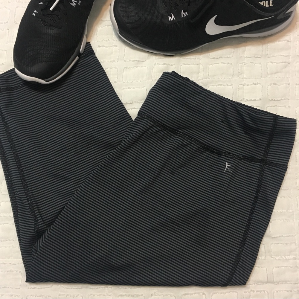 cropped workout pants